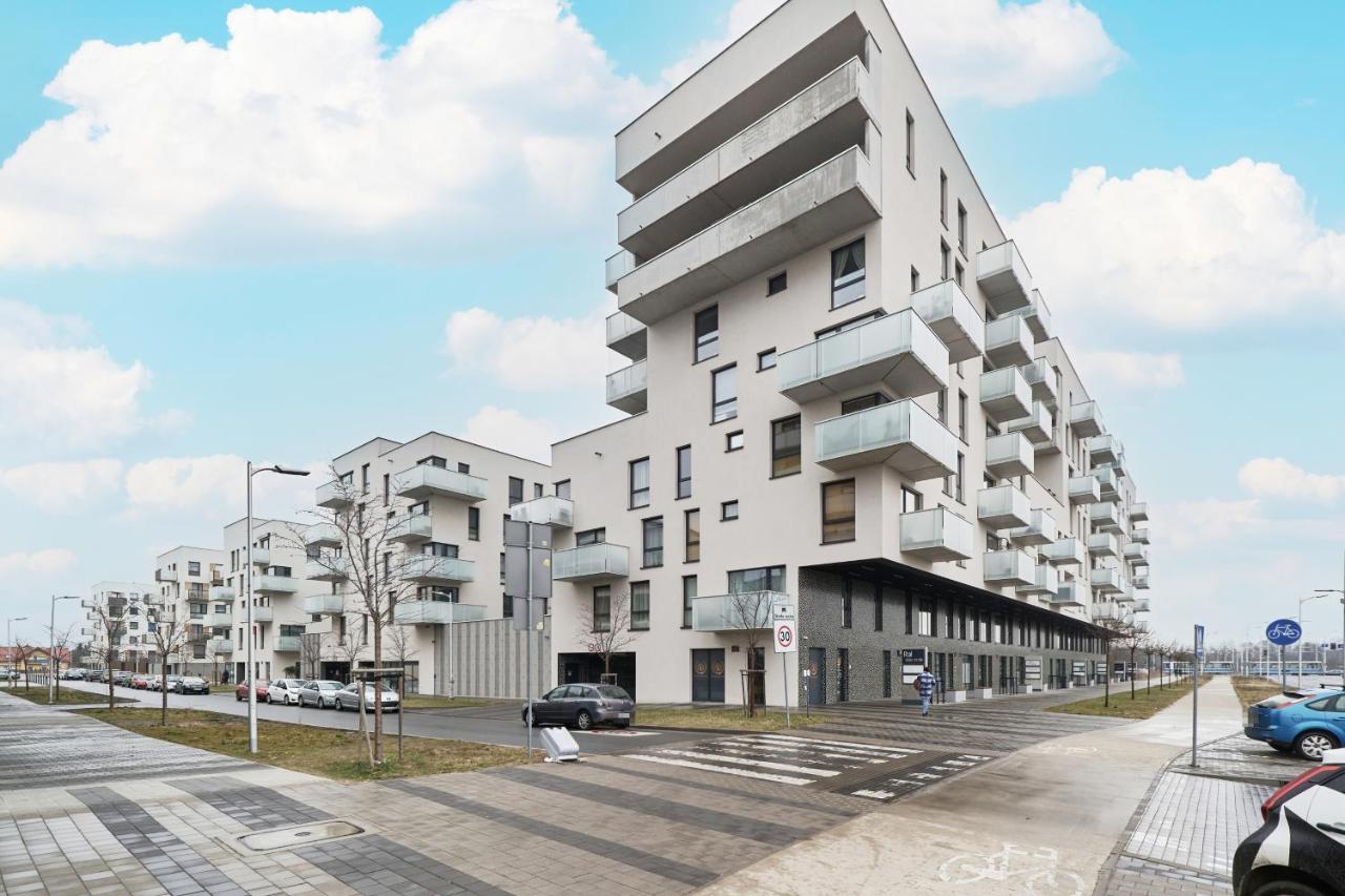 Aleja Architektow By Renters Apartment