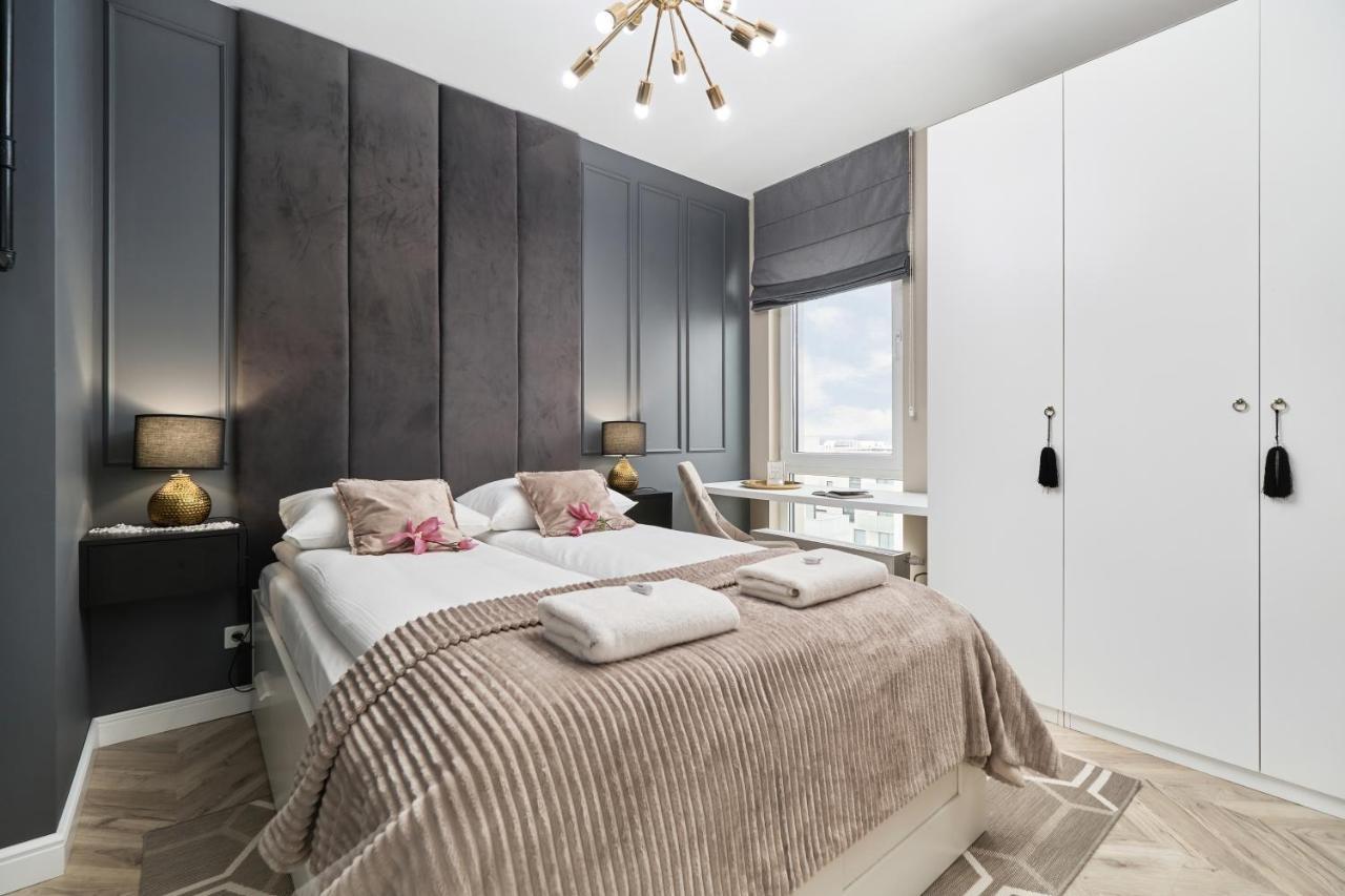 Aleja Architektow By Renters Apartment Breslau
