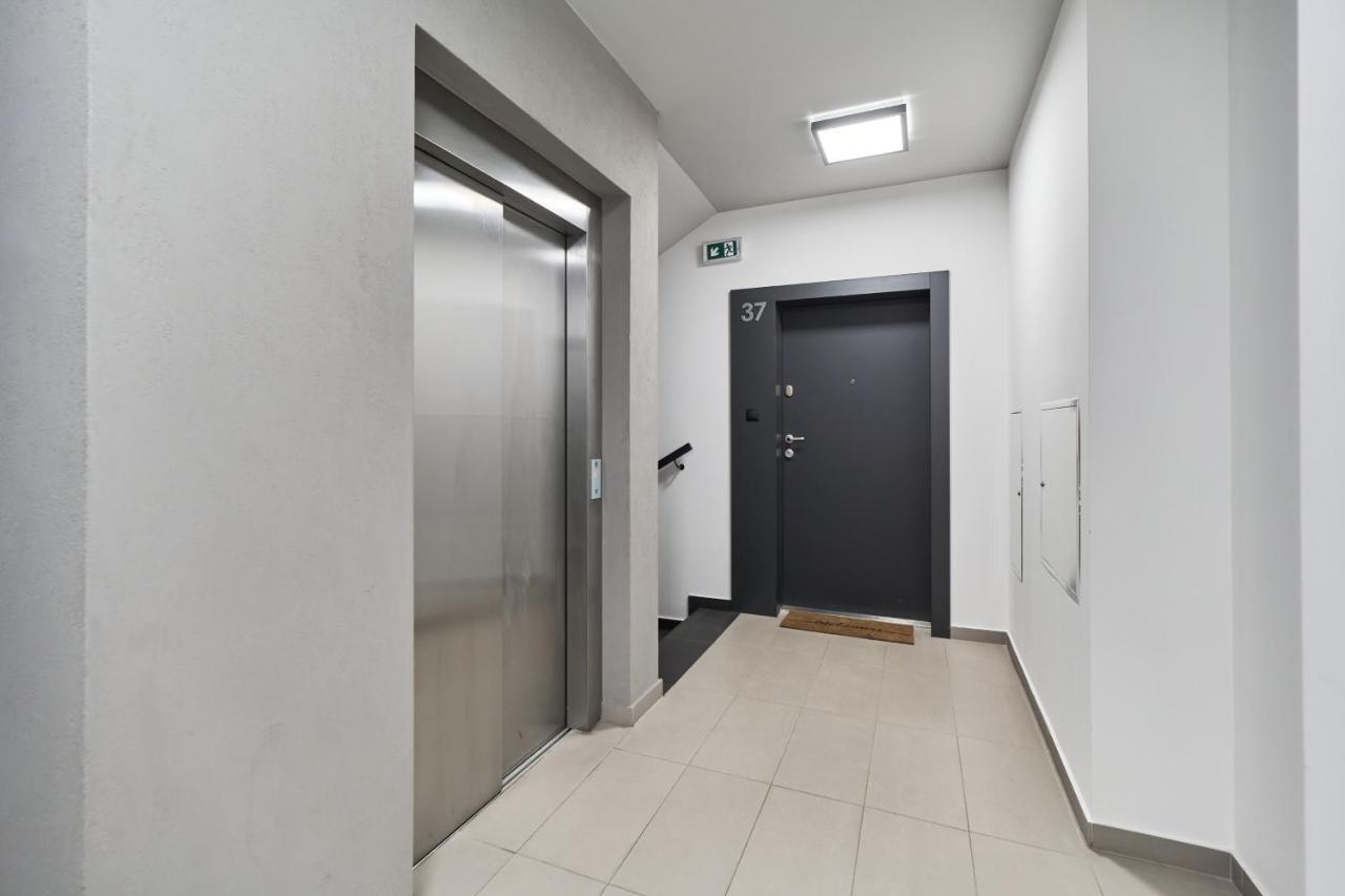 Aleja Architektow By Renters *