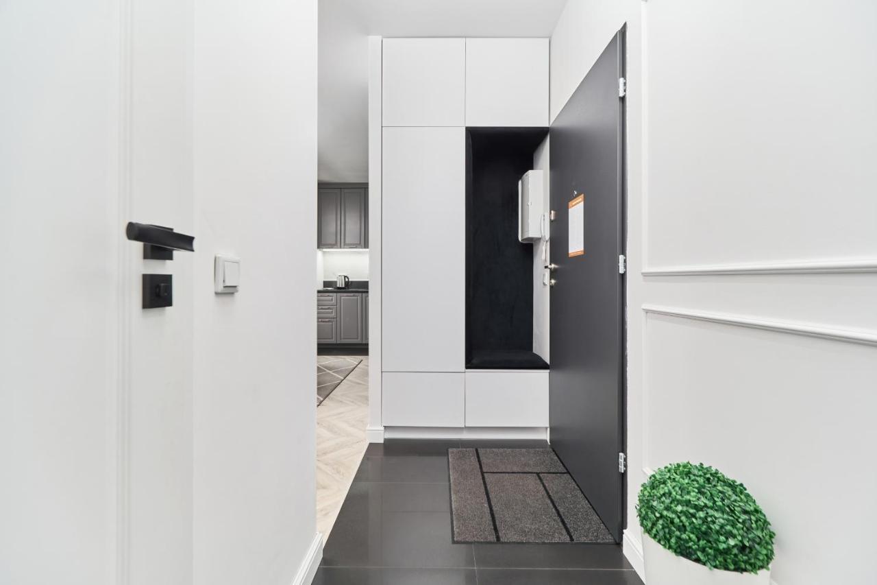 Apartment Aleja Architektow By Renters