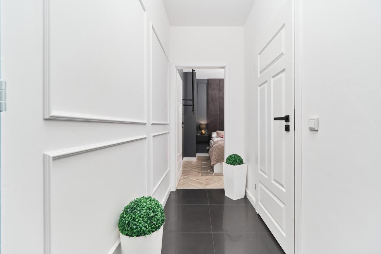 Apartment Aleja Architektow By Renters *